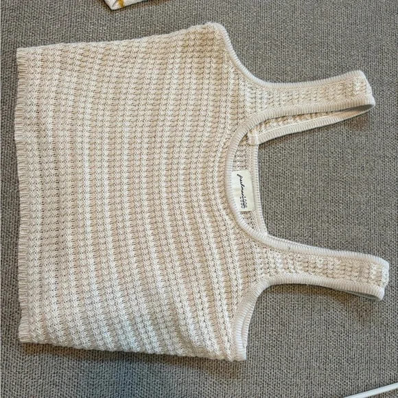 Freshman 1996 Cream Knit Tank Top, Size M, cropped, Boho-Chic/90s - Picture 3 of 8